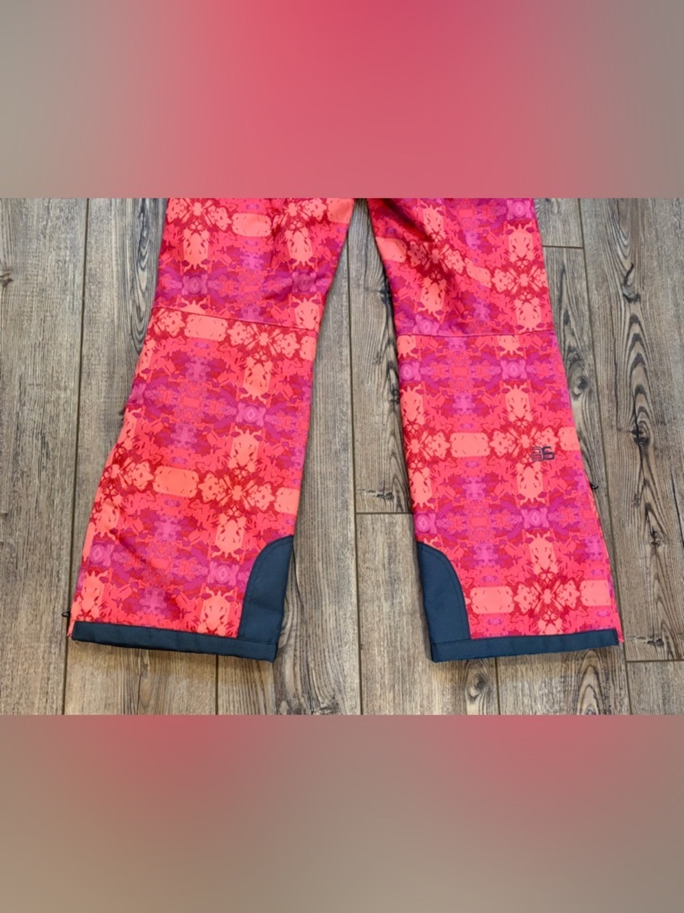 NWT Arctix Women's Insulated Snow Pants S 4-6 Red Summit Print 31" Inseam - Picture 3 of 9